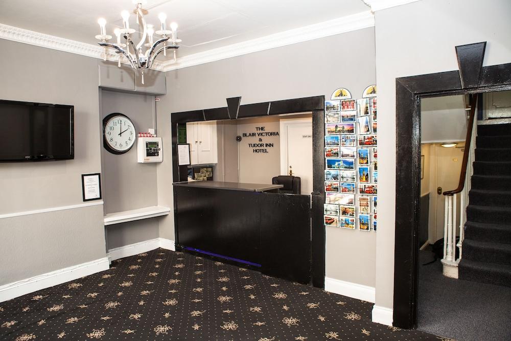 The Tudor Inn Hotel Londra Dış mekan fotoğraf