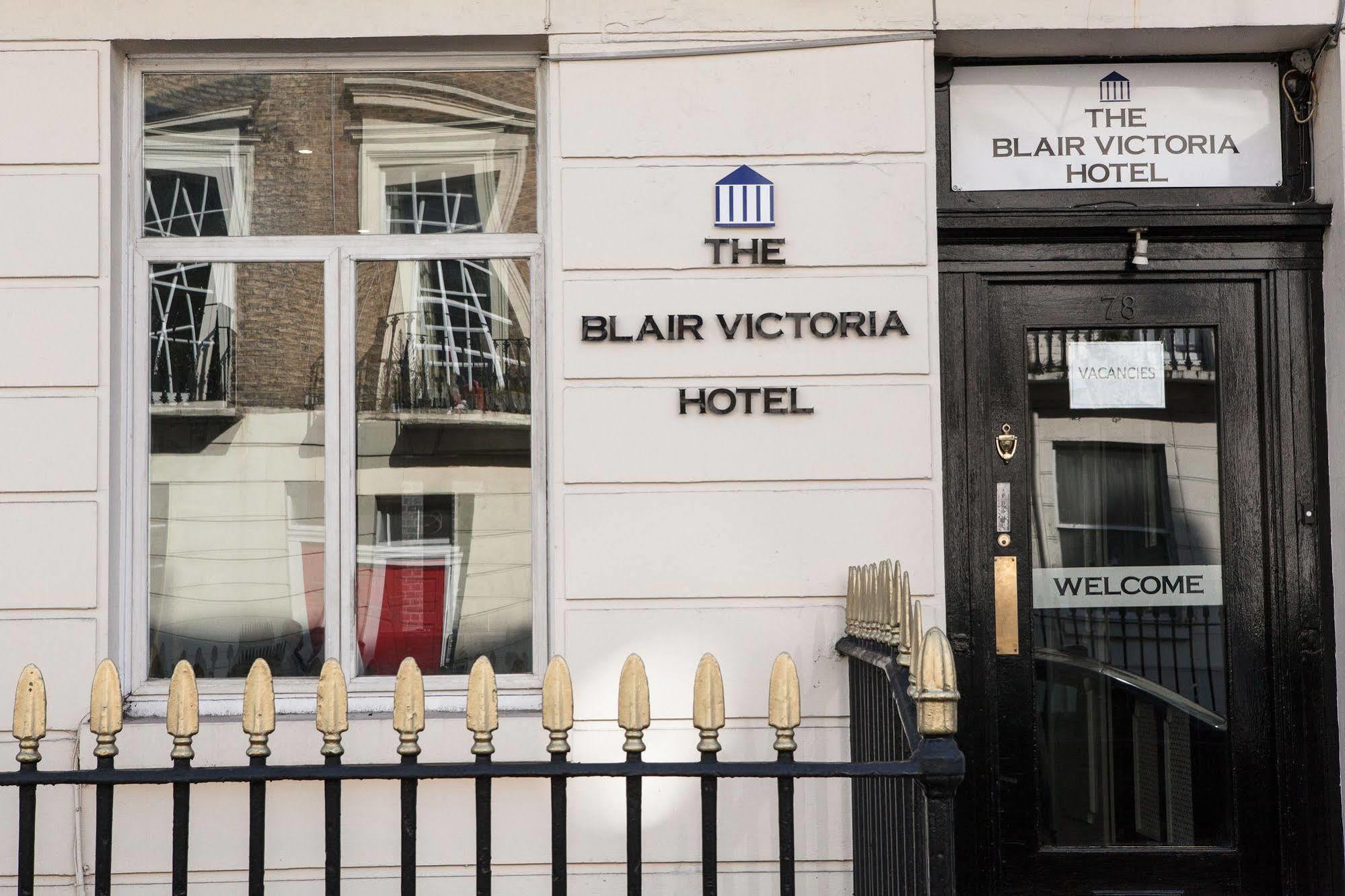 The Tudor Inn Hotel Londra Dış mekan fotoğraf